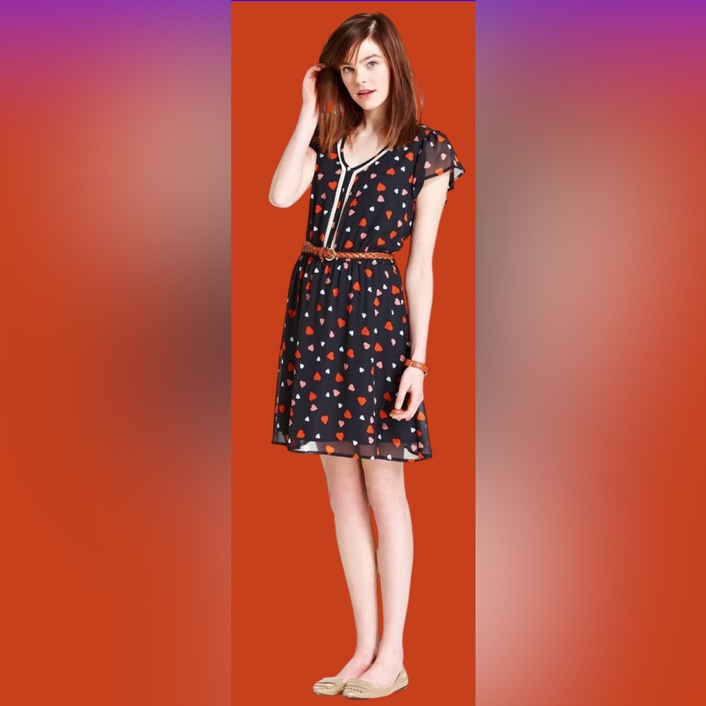 ❤️ MAISON JULES! HEART PRINT DRESS! worn by Kimmy Schmidt in Unbreakable!! ❤️
